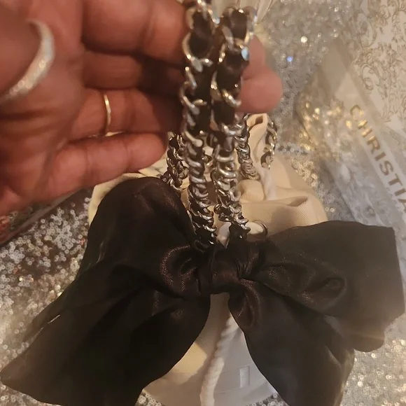 CHRISTIAN DIOR POUCH NWOT - Picture 6 of 10